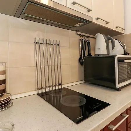 New Lavina, Parking 5 Evra Dan Apartament Belgrad