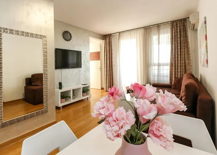 아파트 New Lavina, Parking 5 Evra Dan 베오그라드