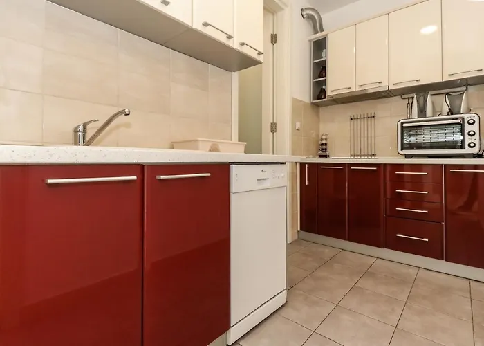 아파트 New Lavina, Parking 5 Evra Dan 베오그라드