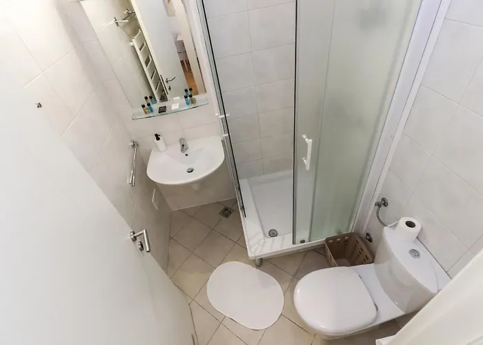 아파트 New Lavina, Parking 5 Evra Dan 베오그라드