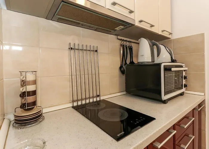 New Lavina, Parking 5 Evra Dan 아파트 베오그라드